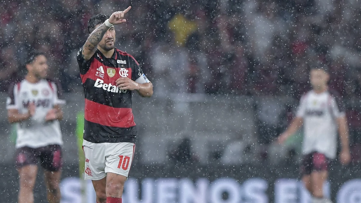 De Arrascaeta empató el partido para Flamengo en el primer tiempo | Foto: Conmebol