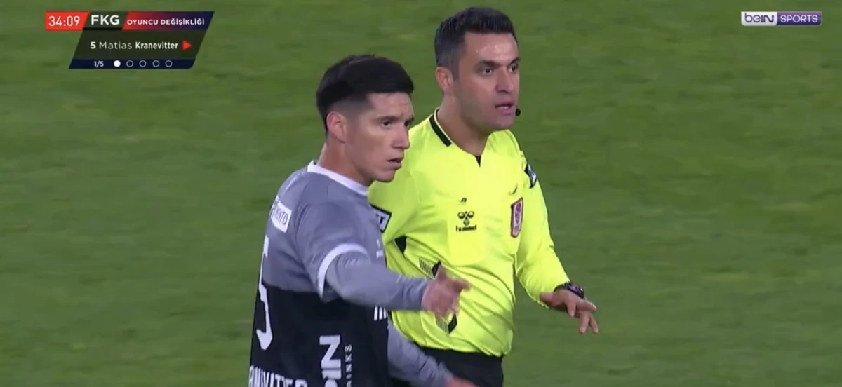 Captura de transmisión oficial.