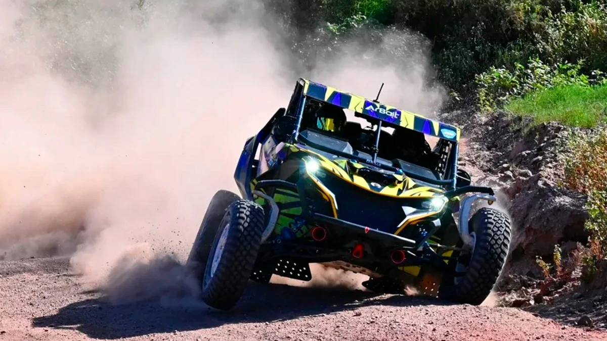 Nazareno López y Augusto Sanz, fueron los mejores argentinos entre los autos | Foto: IG @lagartijas.photo.race