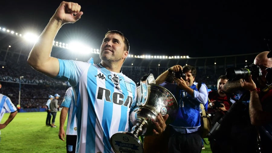 El paso de Chacho por la Academia dejó dos títulos. Foto: Racing.