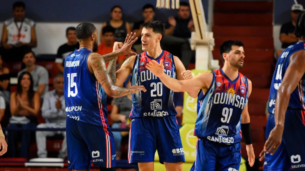 Foto: Quimsa le propinó una verdadera paliza basquetbolística al líder Ferro tras superarlo por más de 40 puntos.