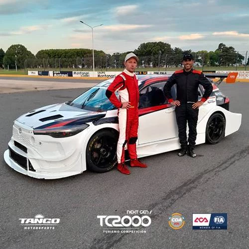 Foto:@SuperTC2000. El Callejero de Buenos Aires tendrá presencia internacional con el piloto ruso Evgenii Leonov