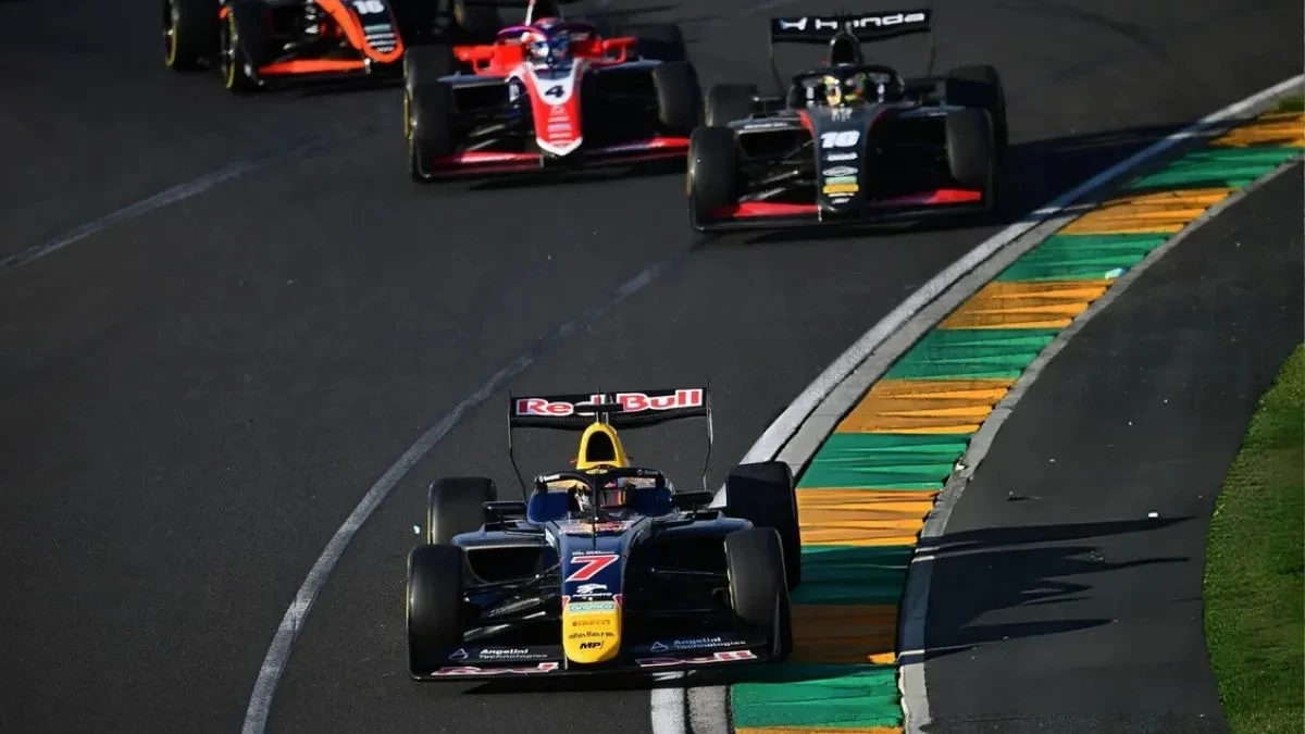 Foto: El ítalo-argentino Colnaghi culminó décimo en Melbourne en la primera competencia de la Fórmula 3 de la temporada