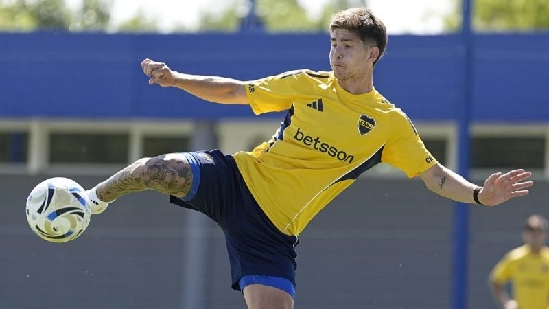 Belmonte sufrió una lesión muscular y estará al menos dos semanas afuera de las canchas. (Foto: @BocaJrsOficial)