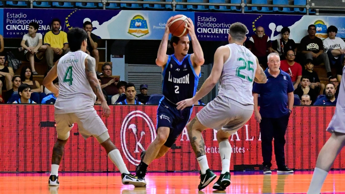 Foto: Ferro volvió a perder por paliza, esta vez ante La Unión en Formosa.