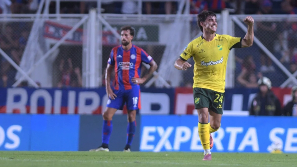 Foto: Julián Álvarez. Defensa y Justicia edificó un contudente triunfo 5-2 sobre San Lorenzo