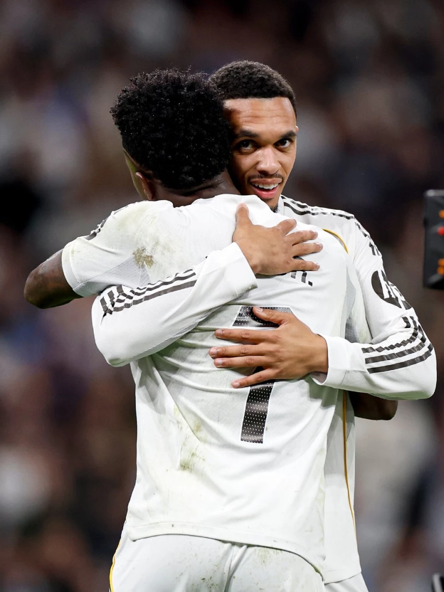 Foto: Prensa Real Madrid. El brasileño Vinicius marcó un doblete (uno de penal) para el triunfo Merengue