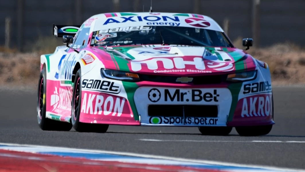 Foto: Agustín Canapino, con Chevrolet Camaro, se quedó con el triunfo en Neuquén. Foto: prensa ACTC