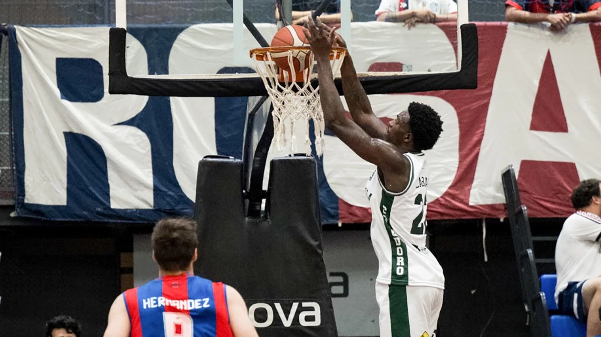 Foto: Gimnasia y Esgrima, de Comodoro Rivadavia cada vez vuela más alto en la cima de la Liga Nacional.