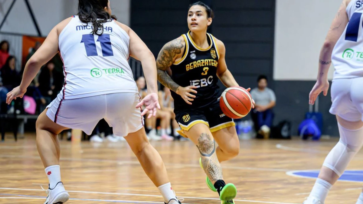 Berazategui comenzó con el pie derecho en su serie de playoffs de la Liga Femenina de Básquet | Foto: Prensa AdC