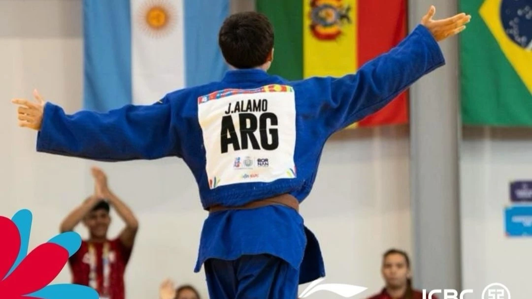 Foto: Prensa COA. El cordobés Juan Martín Alamo Torres obtuvo la primera medalla de oro de la Argentina en los Juegos Suramericanos de la Juventud Panamá 2026