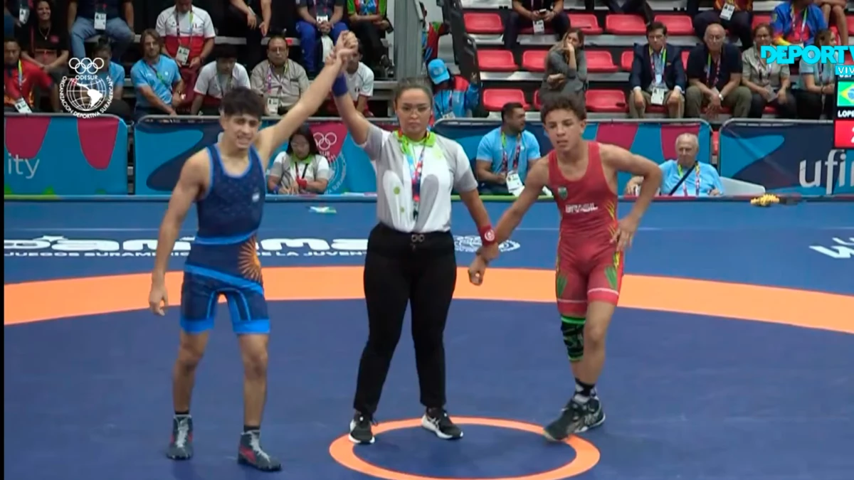 Spinaci venció a Lopes y se llevó el bronce en la categoría de hasta 55 kilos en lucha grecoromana en Panamá 2026 | Foto: Imagen YT Deportv