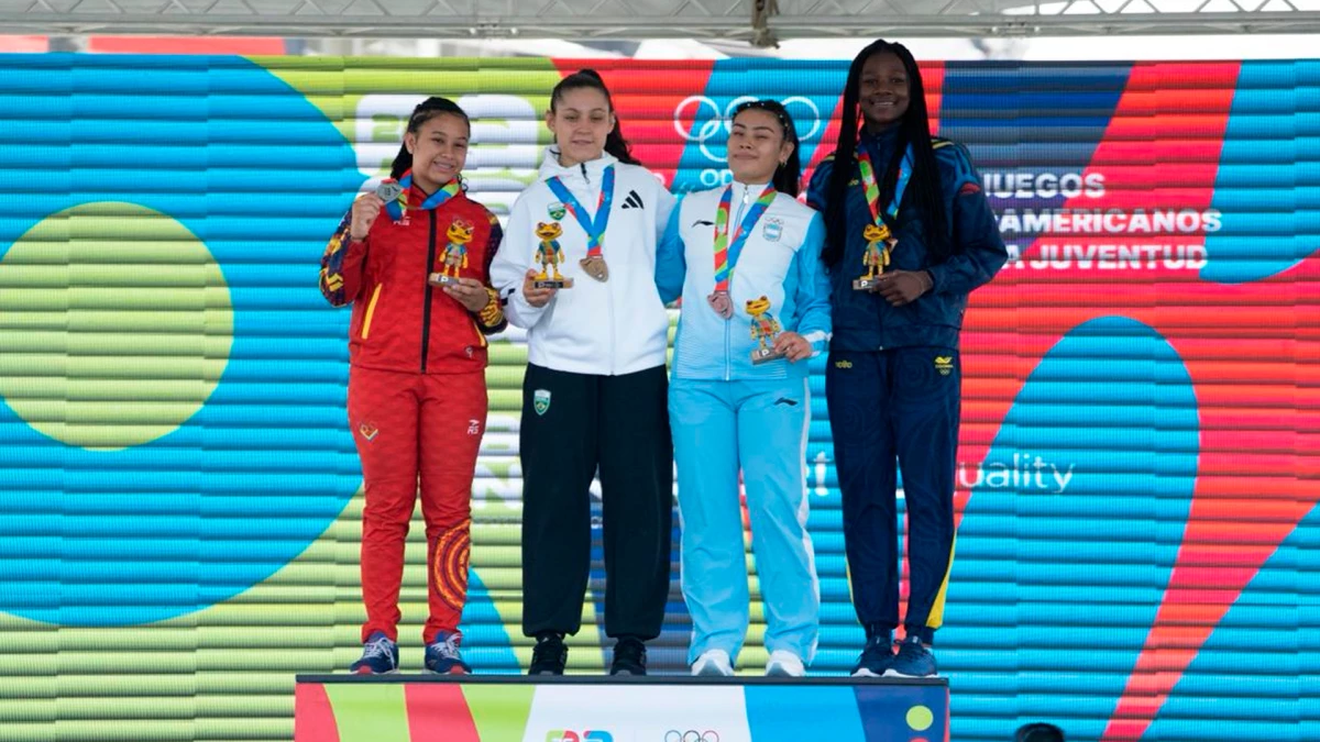 Valdéz y su bronce en el podio suramericano | Foto: Prensa COA