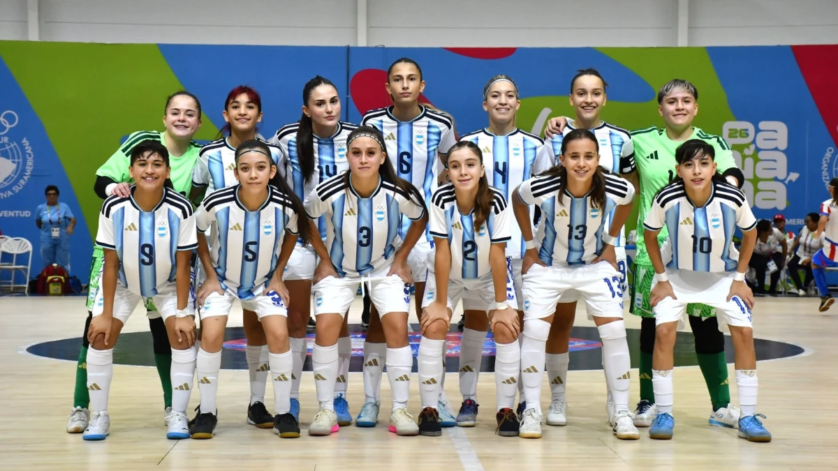 El equipo de Futsal Sub17 que logró la medalla de Oro.