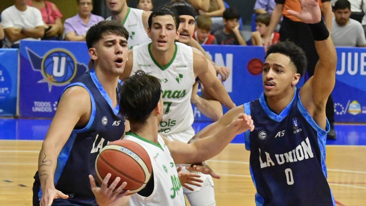 Atenas metió un triunfazo en Formosa ante La Unión | Foto: Prensa La Unión de Formosa