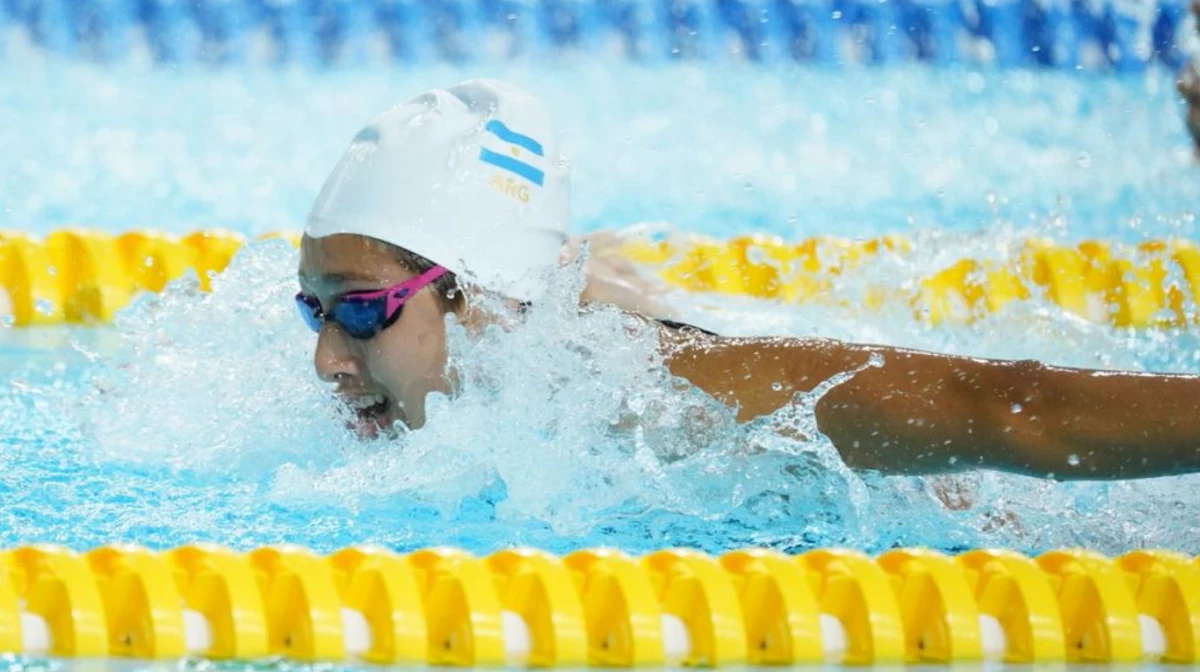 uqFoto: Agostina Hein gana todo lo que nada.