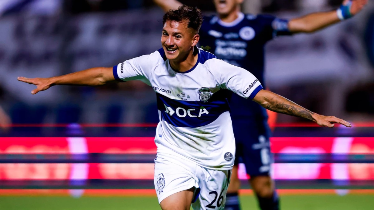Franco Torres festeja el primer gol de Gimnasia ante Acassuso- Foto: @Copa_Argentina&nbsp;
