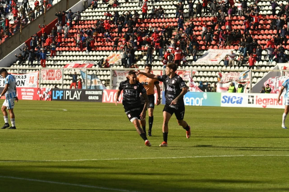 Foto:@depmoronoficial