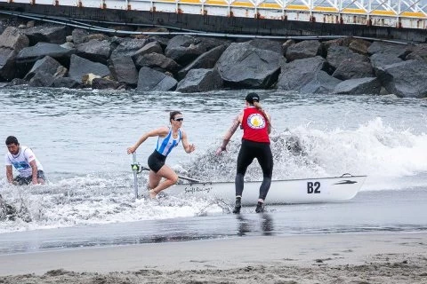Foto: Club Regatas Lima. La bonaerense Baluzzo ganó dos medallas: una de oro y otra de plata