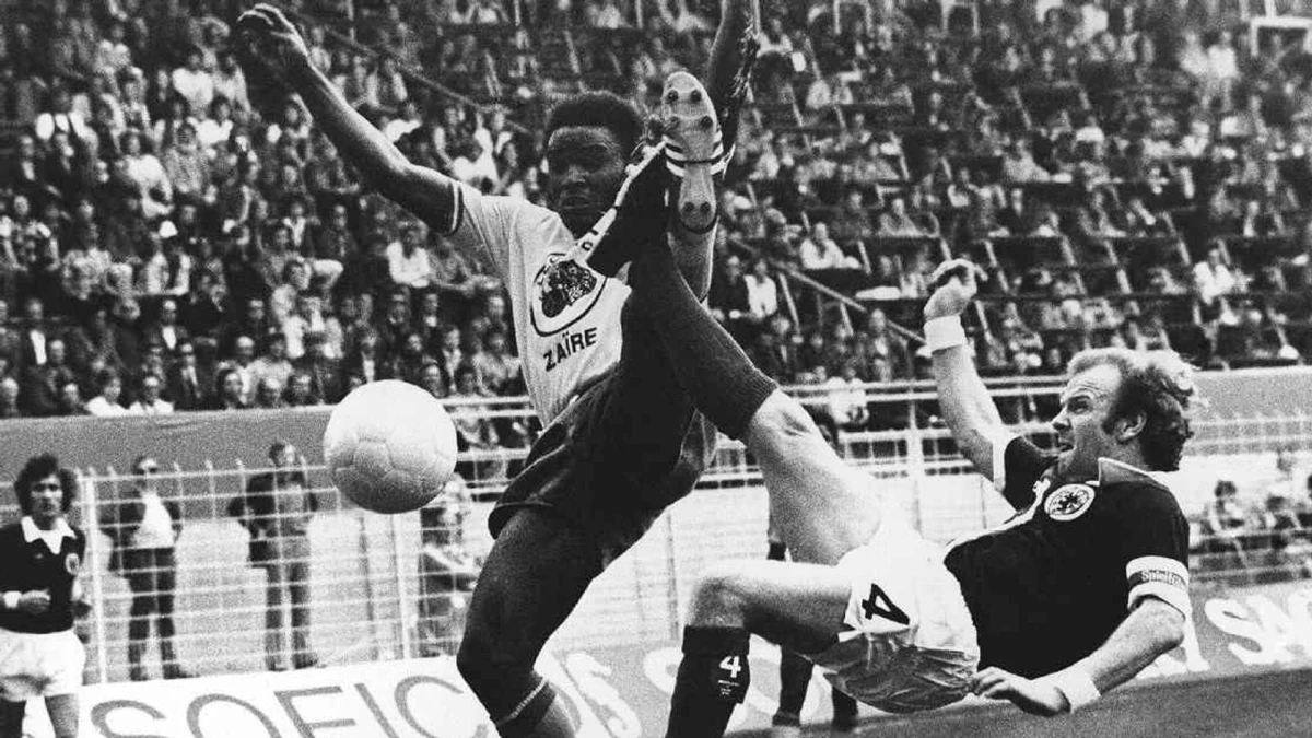 Foto: Una escena del partido de Zaire ante Escocia y que terminó con una victoria por 2 a 0 para los británicos