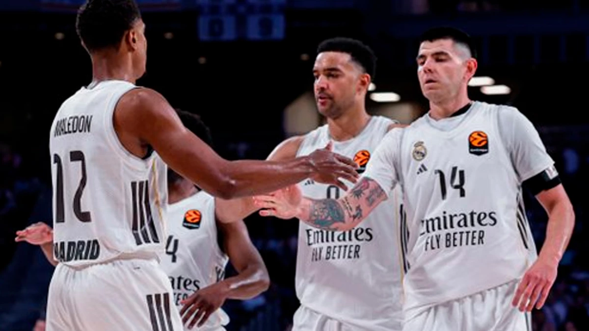 La experiencia y el gran nivel de Gabriel Deck que portó ante la baja temprana de Eddie Tavares | Foto: X @RMBaloncesto