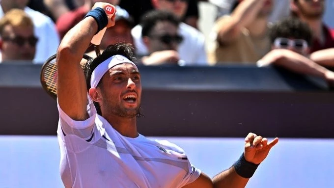 Thiago Tirante eliminó al italiano Flavio Cobolli y avanzó a los octavos de final del Masters 1000 de Roma. Foto: ATPTours_ES
