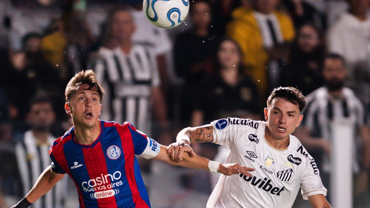 Foto: San Lorenzo se llevó un empate con épica en cancha de un Santos sin Neymar.