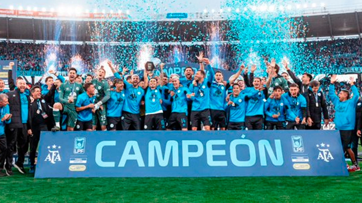 Foto: Liga AFA. Belgrano, el campeón del Apertura, tendrá el estreno de título en el choque del sábado ante Gimnasia de Jujuy