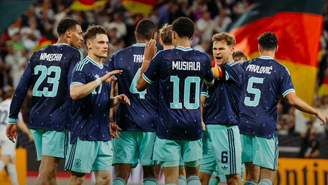 FotoX@DFB_Team