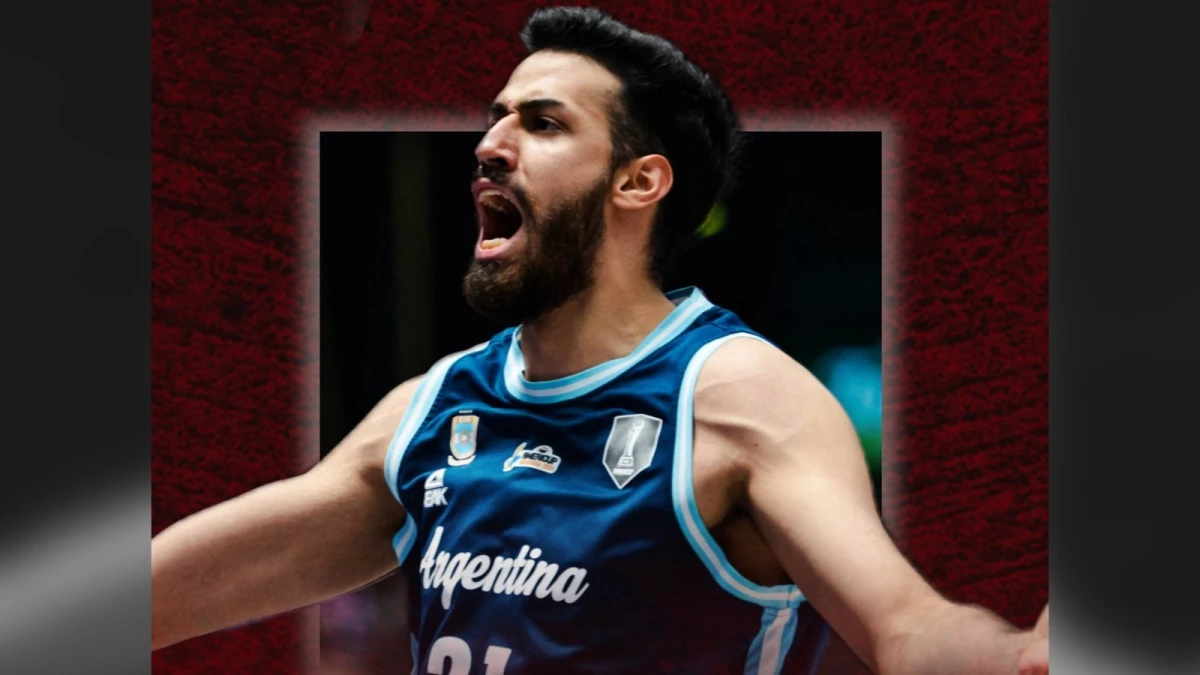 Foto: Agencia Gersh Sports. El pivote santafesino Juan Fernández dará un salto más que importante en su carrera: emigrará a los Estados Unidos para actuar en la NCAA del básquetbol universitario. Será nuevo integrante de la Universidad de South Caroline