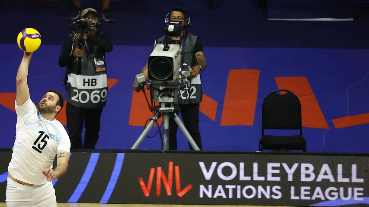 Historia pura: 16 ediciones de VNL para el santafesino De Cecco. Foto: VNL.
