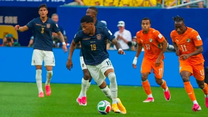 Foto: “X” de La Tri (@LaTri).