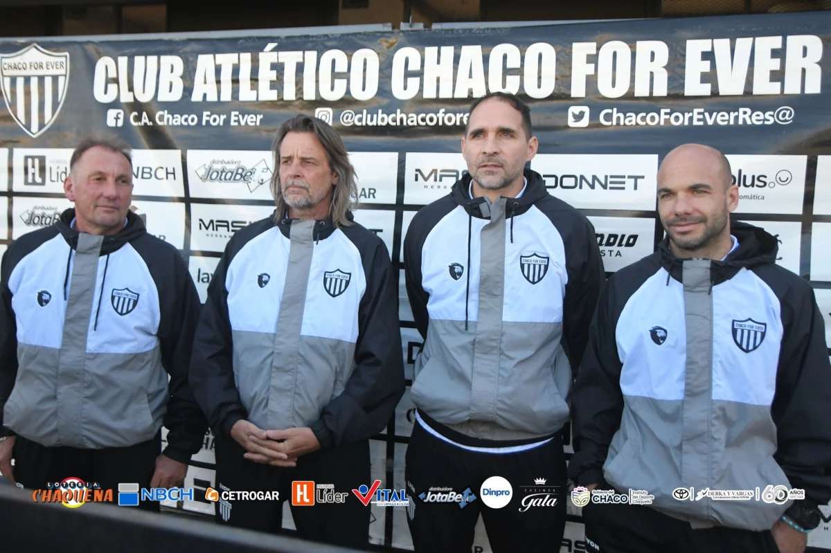 Foto:@ChacoForEverRes. El Chango Daniel Cravero regresó a For Ever y comenzó su quinto período en el club