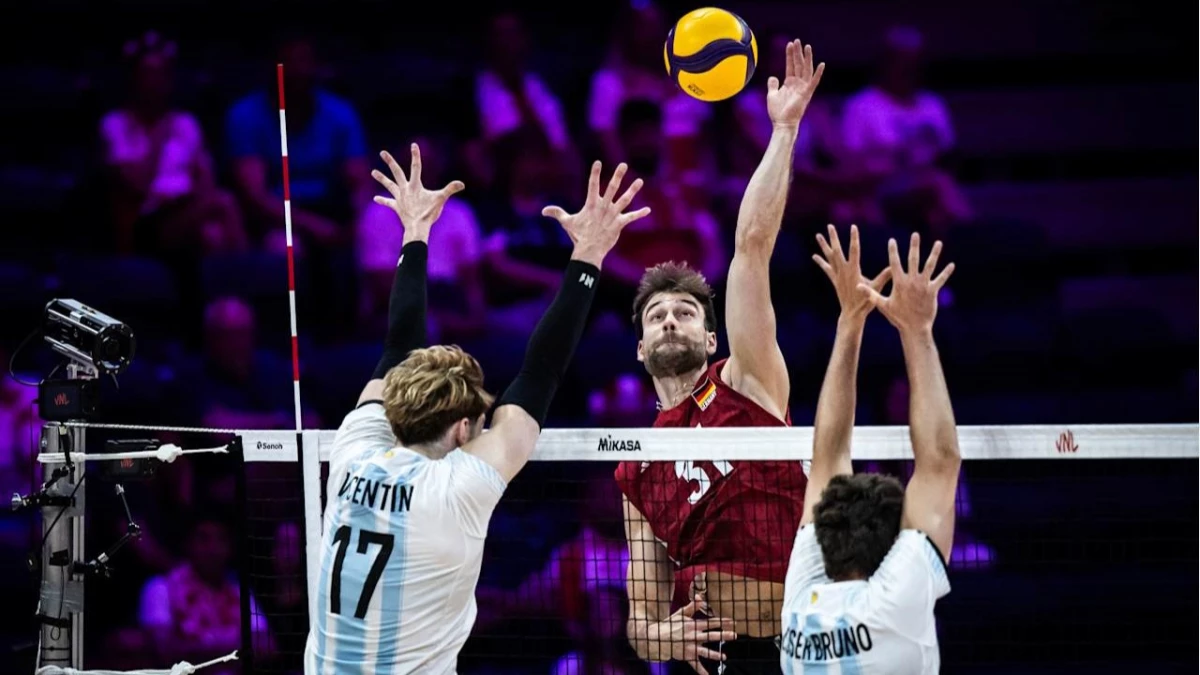 Foto: VNL. En el tie break Vicentín pusó un bloqueo clave que terminó por darle el match point que luego cerró Zerba. &nbsp;