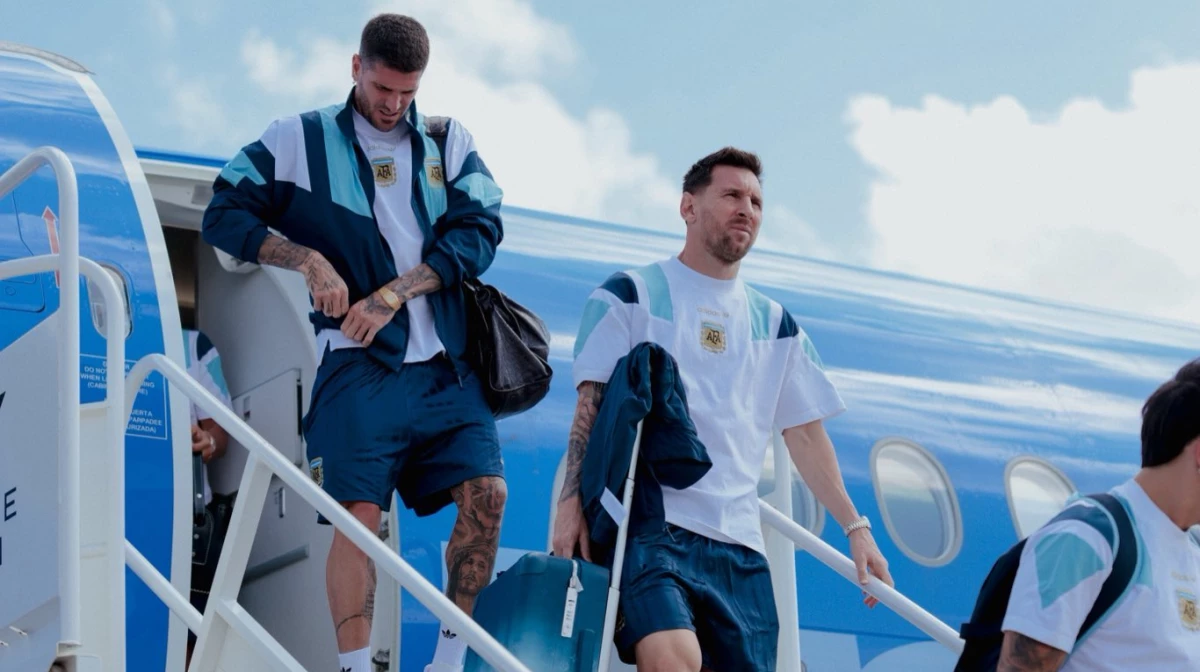 Tras la práctica, el plantel viajará a Atlanta (Foto: X@Argentina).
