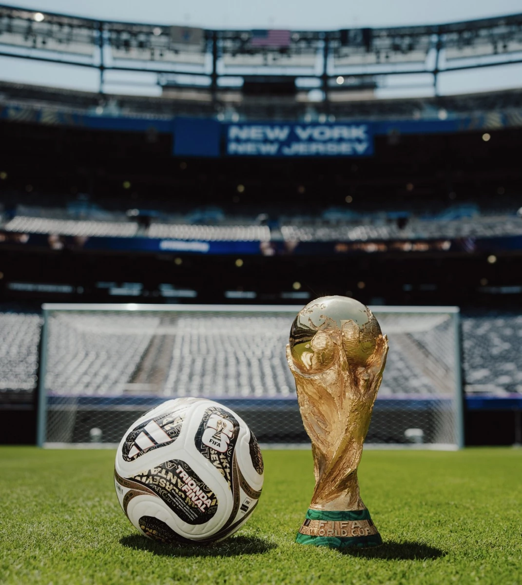 La Trionda en el estadio de la final. Foto: @adidasfootball
