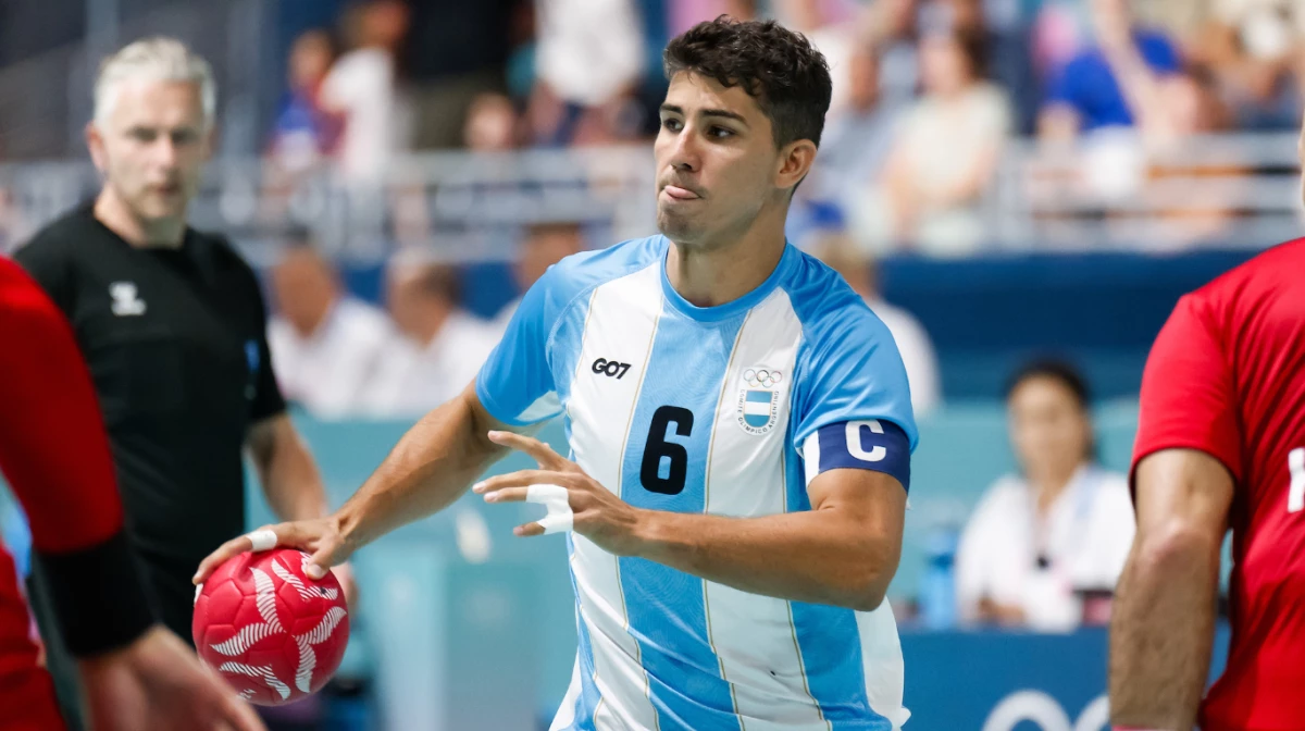 El Chino Simonet jugará el Nacional de Clubes para SAG Ballester (Foto: X@CAHandball).
