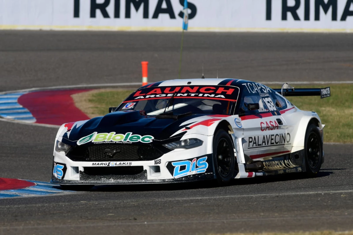 Juan Sebastián Gallo ganó la prueba de TC Pista en Posadas. Foto ACTC
