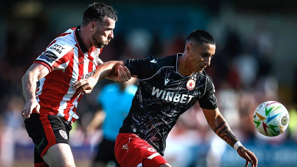 Leandro Godoy conduce un ataque contra el Derry City. foto: @uefa.