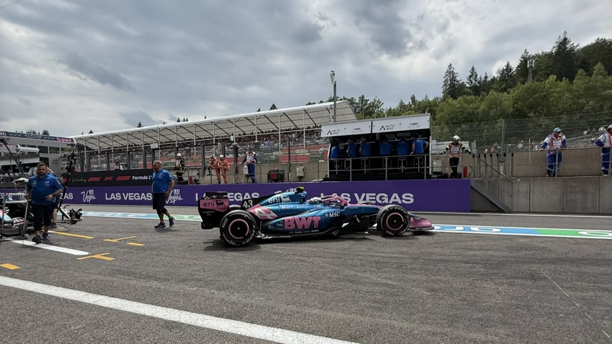 Colapinto probó con neumáticos duros y blandos durante la primera sesión de ensayos en Bélgica. (Foto: @AlpineF1Team)