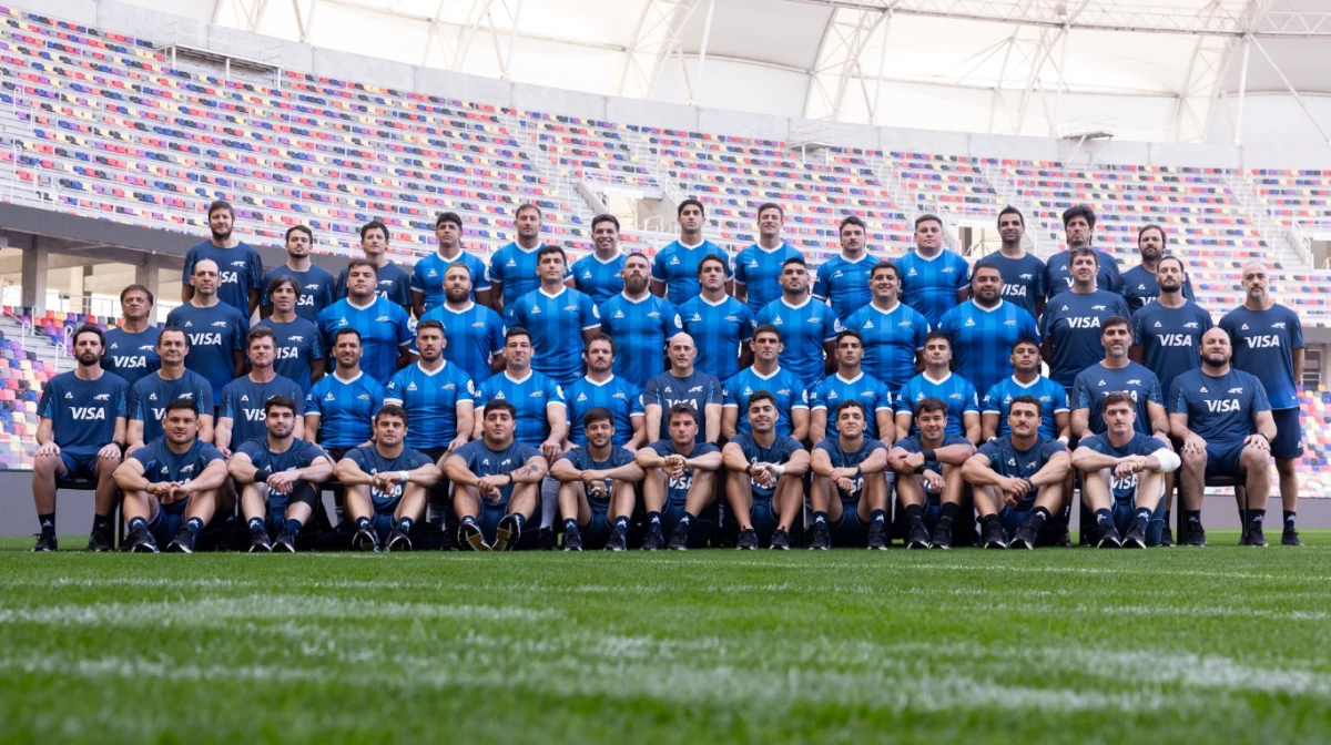 Los Pumas homenajearon a Diego Maradona y la Selección del 86 (Foto: Prensa UAR).