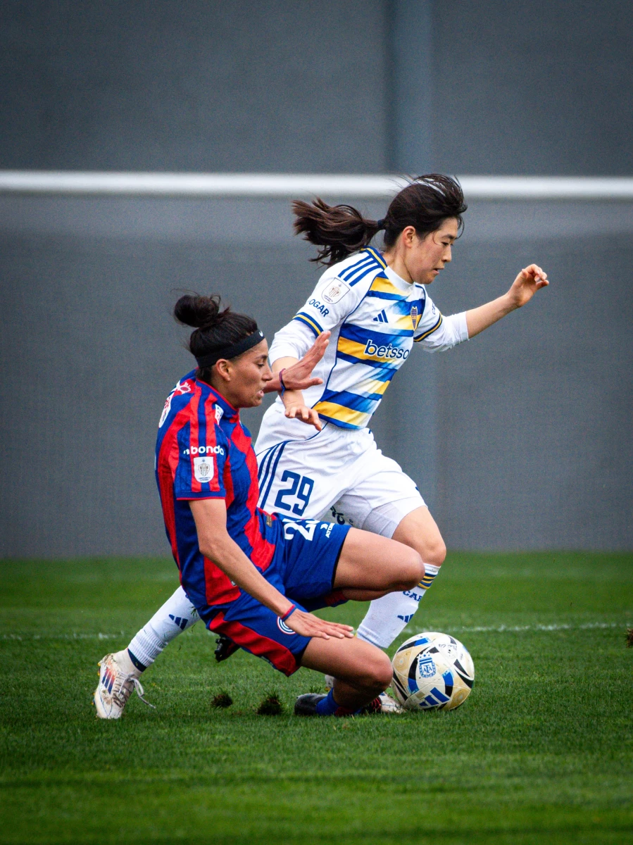 Foto:@BocaFutFemenino. La japonesa Sasaki marcó el tanto para Boca
