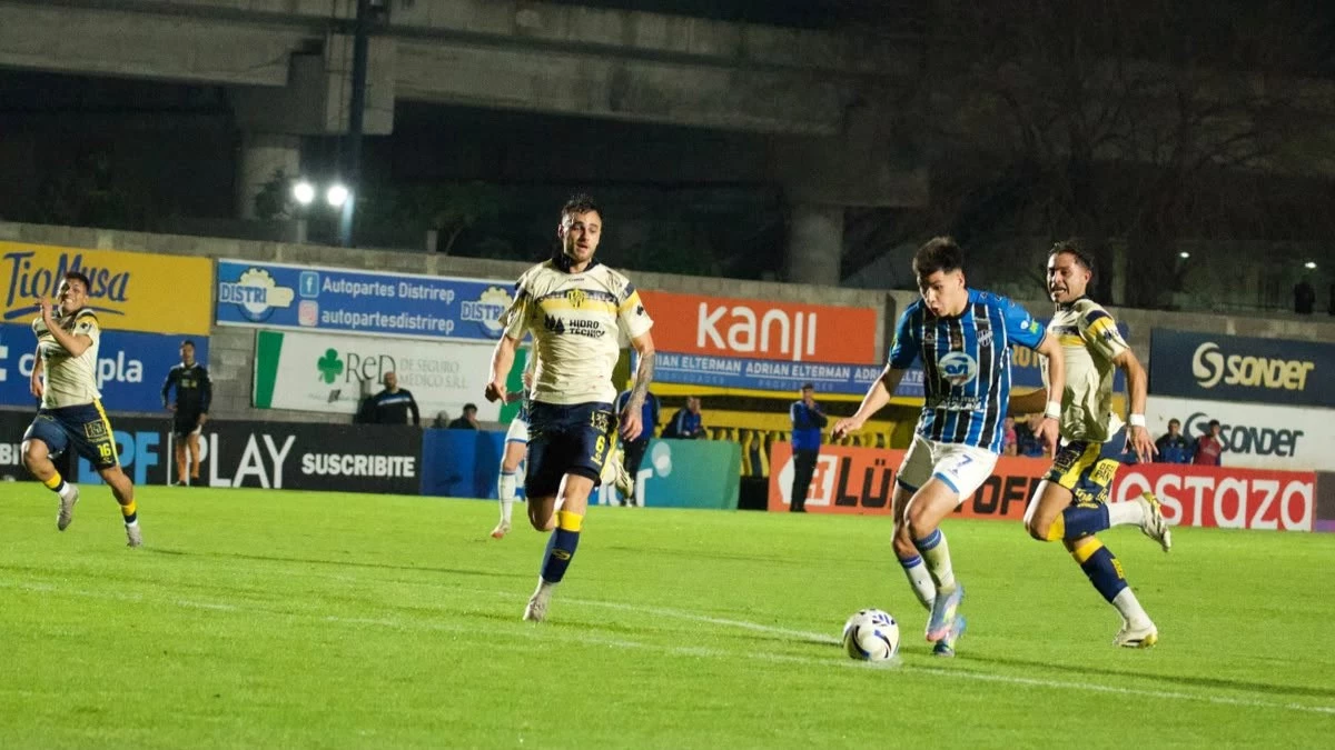 Foto de Club Almagro (@almagroficial).