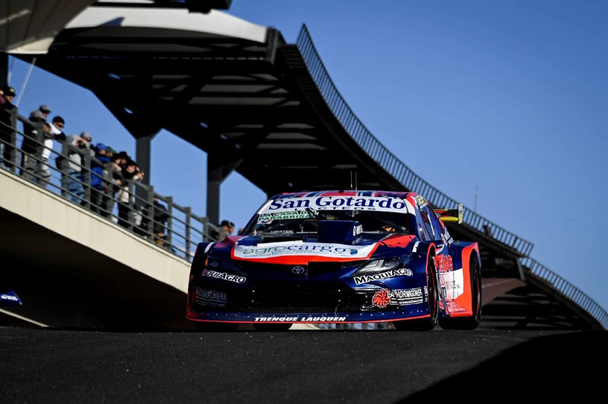 Felipe Bernasconi se impuso en la prueba de TC Pista. Foto: prensa ACTC