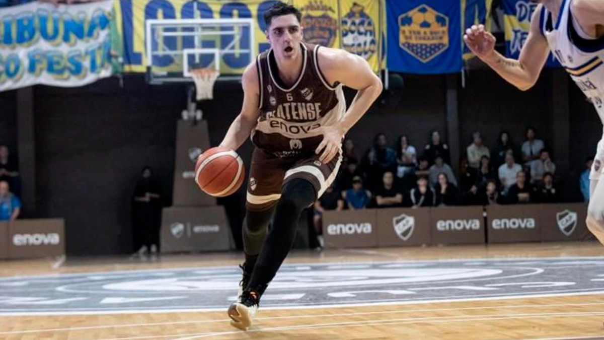 Franco Smaniotti,, una de las piezas que renovó Platense para una nueva temporada de la LNB | Foto: Prensa Platense