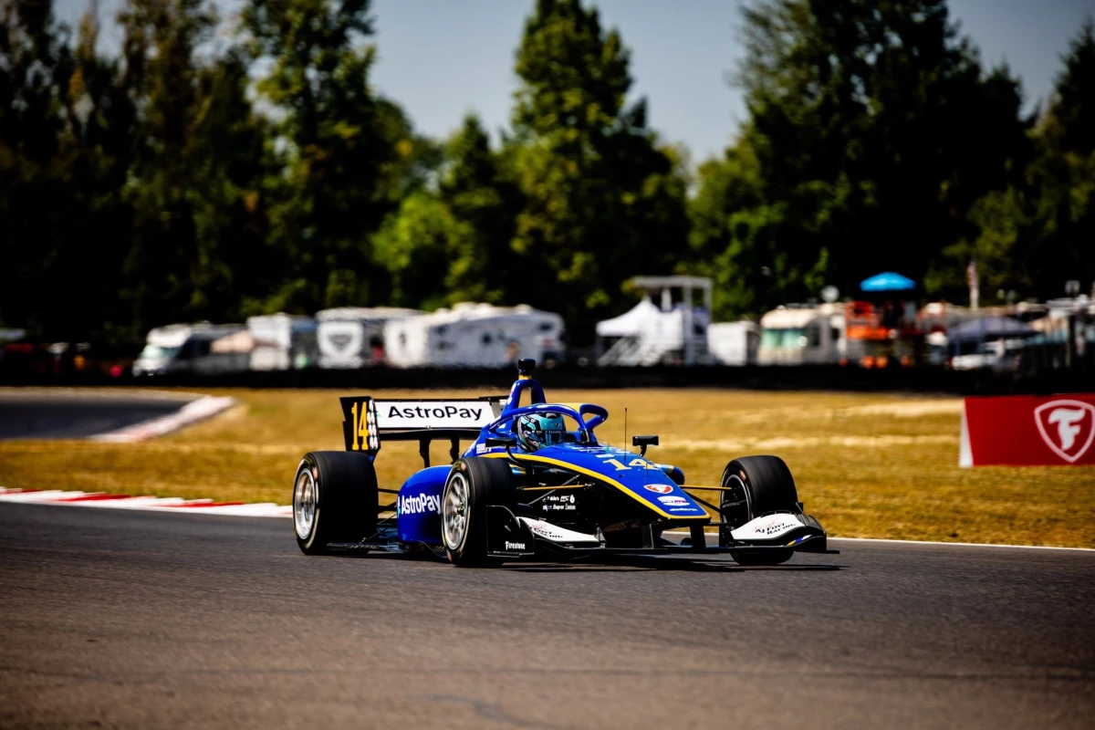 Foto: Prensa Indy NXT. El argentino De Tullio logró ocho poles position en la temporada 2026