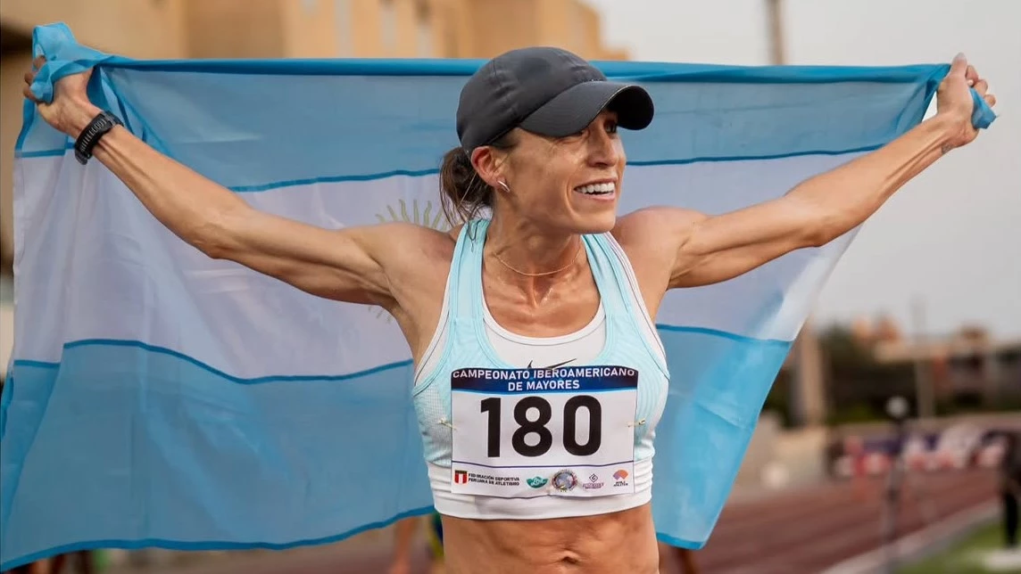 Belén Casetta, tres veces olímpica con Argentina, estará en Santa Fe 2026. Foto: @cada.atletismo