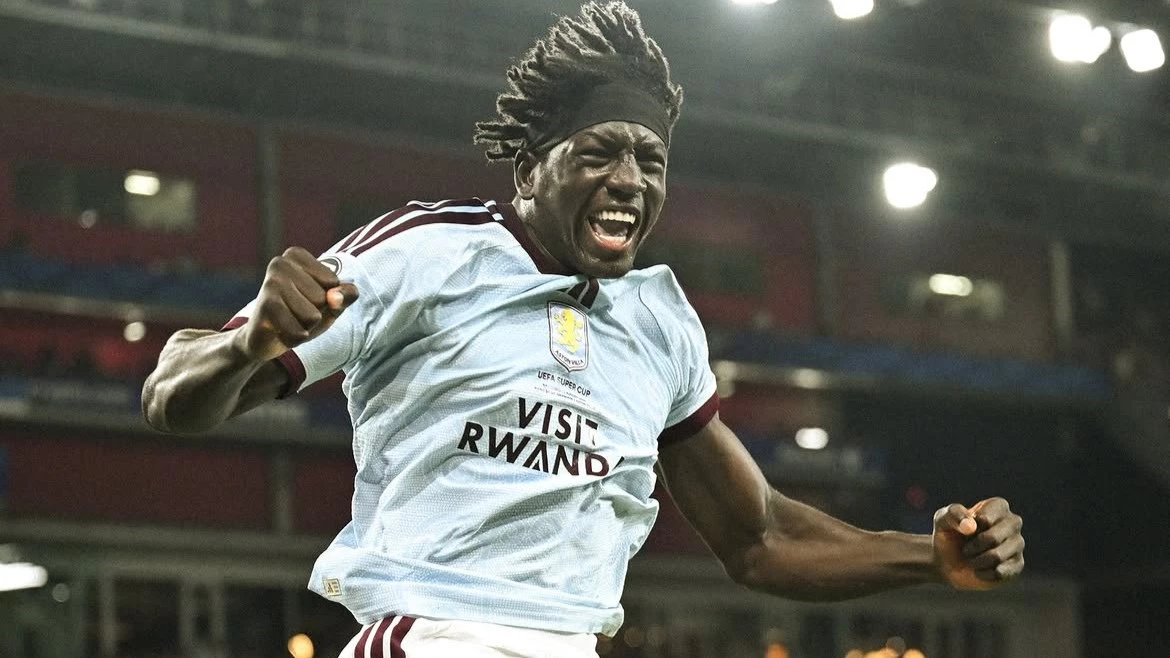 Brian Madjo, de apenas 17 años, marco un gol y esperan que sea estrella de la Premier. foto: @astonvilla.