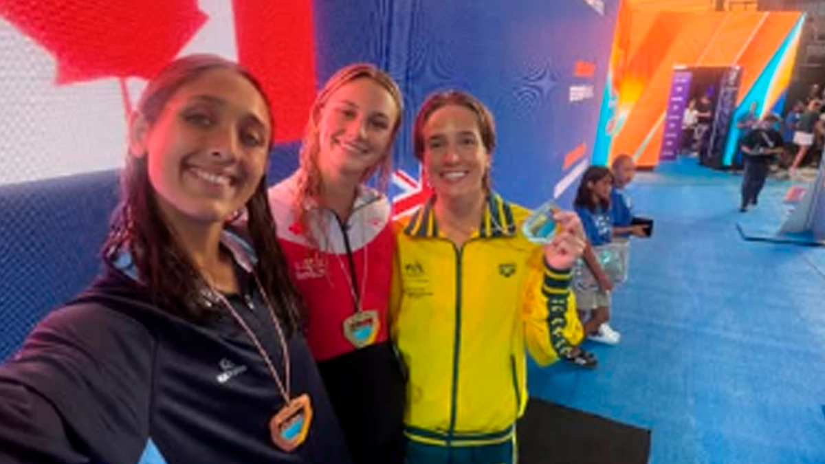 El podio con Hein y sus rivales, Summer McIntosh y Jenna Forrester | Foto: IG @hein_agostina