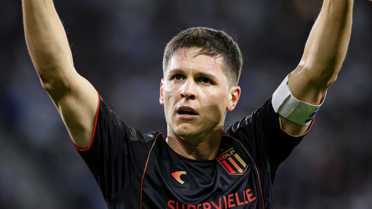 Foto: Carrillo marcó un doblete para la clasificación de Estudiantes a cuartos de Libertadores.